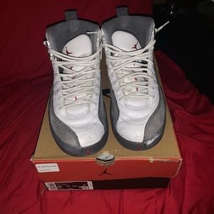 Good for basketball shoes worn more than once